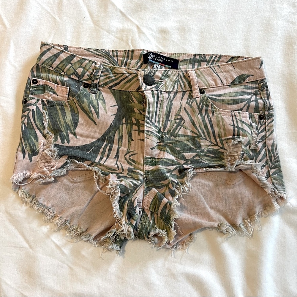 Tropical print shorts